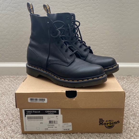 Dr. Martens Shoes - Dr. Martens 1460 Pascal Boots